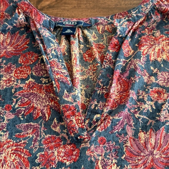 Chaps Denim multi floral print cotton v neck blouse - Picture 11 of 12